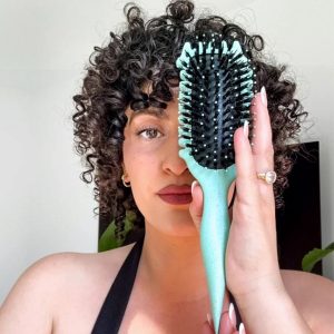 Hari, mis määratleb lokid kogu päevaks | CURLISTA